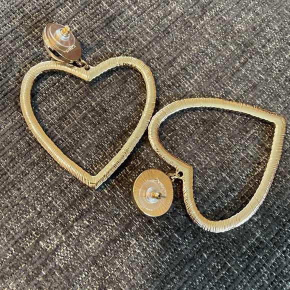 🏝️Big $5 Sale!🏝️Sugarfix Heart Shaped Rhinestone and Faux Pearl Earrings - Picture 5 of 7